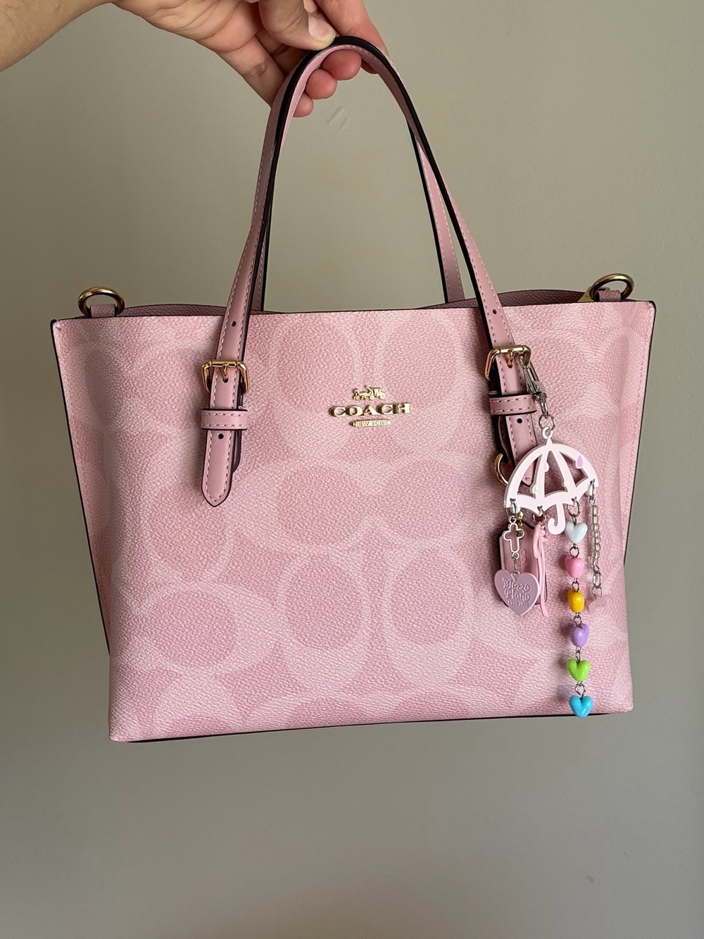 2/$25🎀 Pastel Pink Umbrella Charm Keychain